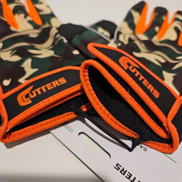 Cutters Size Adult L/XL Football Receiver Gloves New Camo Super Sticky Grip - Picture 4 of 5